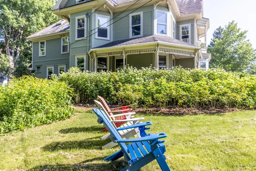 Inn grounds and gardens — outdoor space between buildings